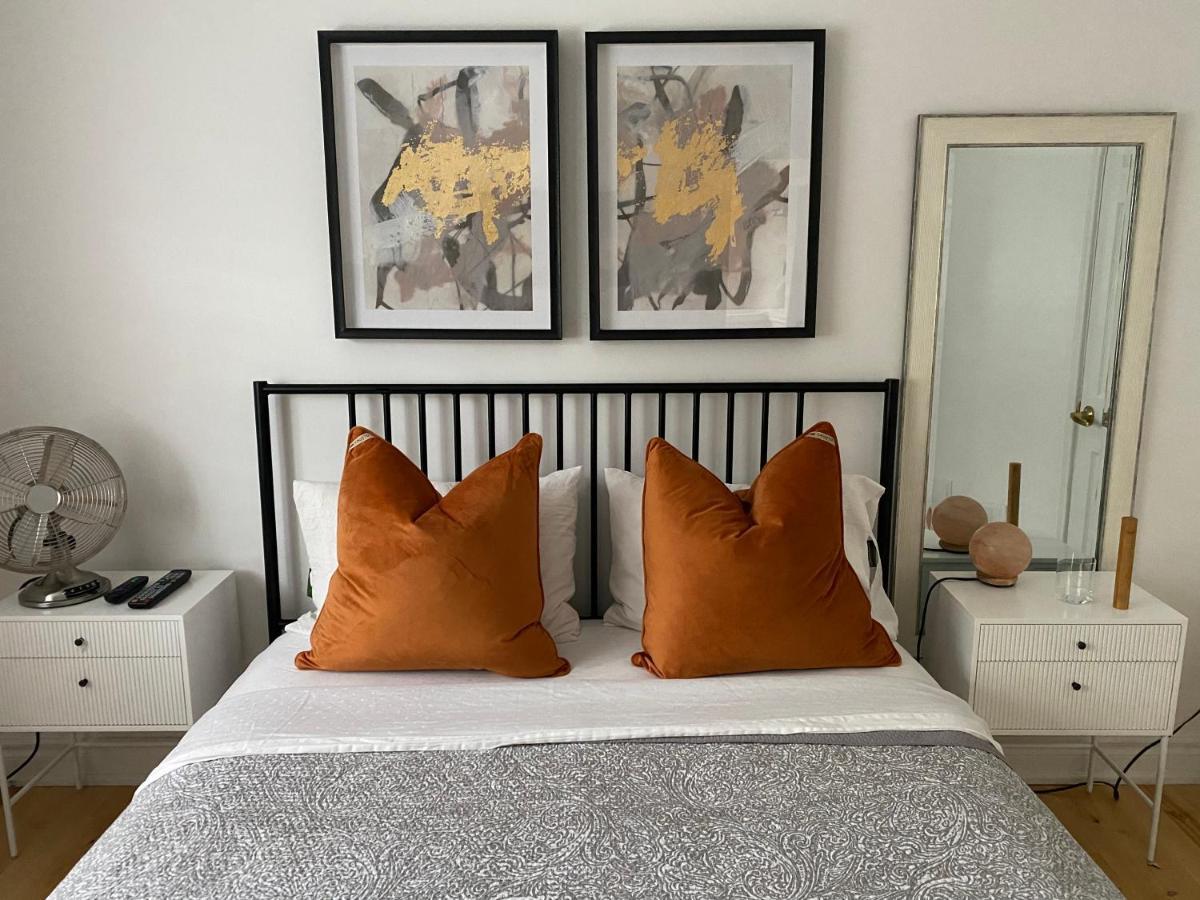 Bright Bedroom- YYZ, Humber College, EGH, Quiet Toronto Exterior foto